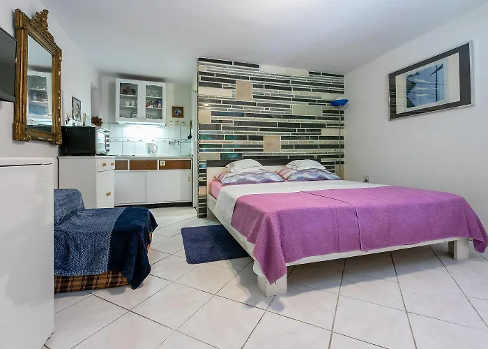 Lägenhet Einzigartiges Nur 20 Meter Zum Mit Privater Terrasse, Grill - Hundefreundlich *
