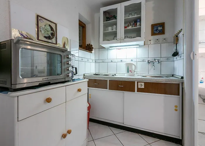 Lägenhet Einzigartiges Nur 20 Meter Zum Mit Privater Terrasse, Grill - Hundefreundlich *