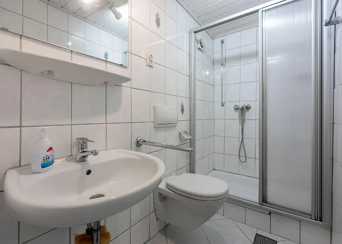 Einzigartiges Nur 20 Meter Zum Mit Privater Terrasse, Grill - Hundefreundlich Crikvenica