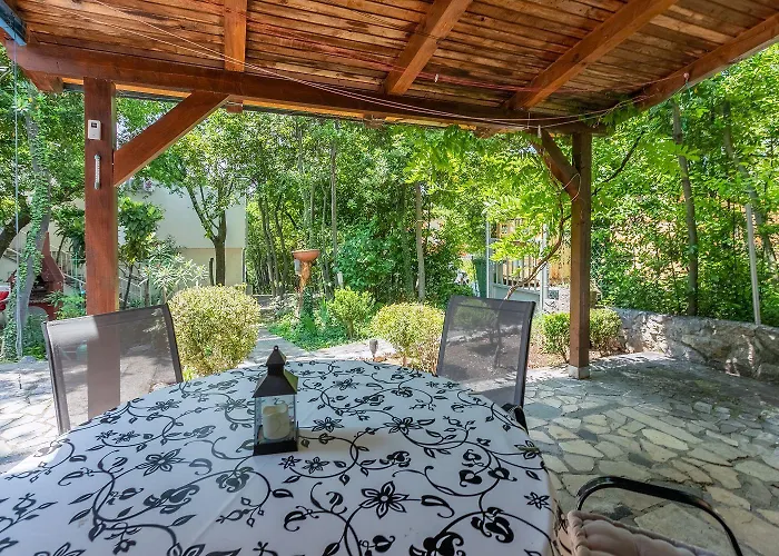 Lägenhet Einzigartiges Nur 20 Meter Zum Mit Privater Terrasse, Grill - Hundefreundlich *